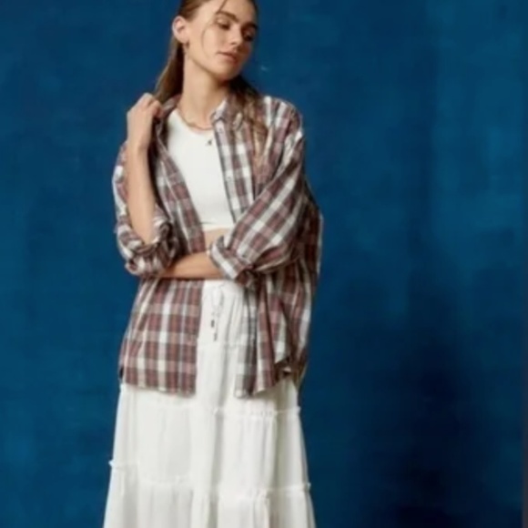 BDG Dad Button-Down Oversized Plaid Shirt  Medium NWOT - Picture 2 of 5